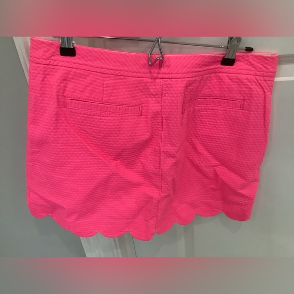 Lily Pulitzer pink colette skort. Never worn - Picture 2 of 2
